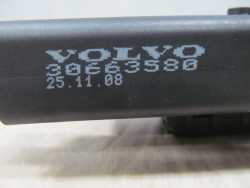 VOLVO S80 II V70 III 06-13 SPRYSKIWACZ LAMPY PRAWY 454 30663580