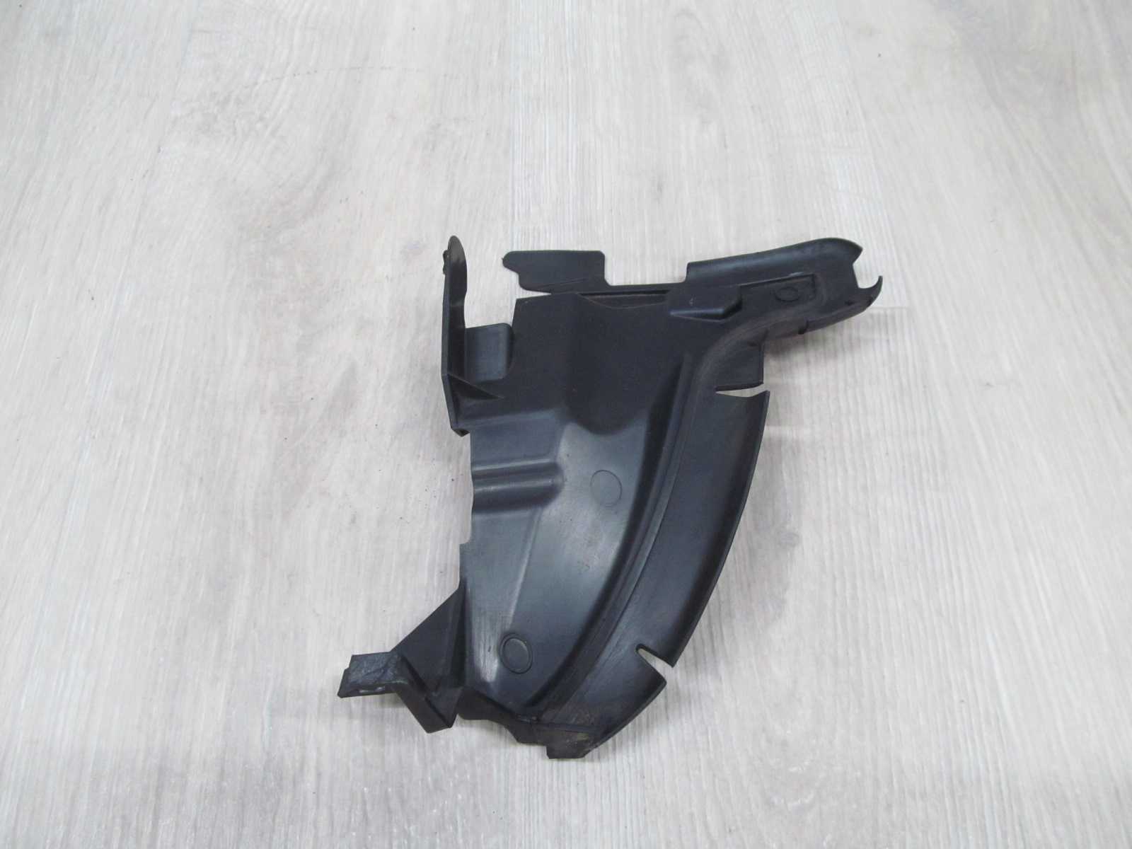 VOLVO S80 II V70 III 06-13 KIEROWNICA POWIETRZA PRAWA 30796390