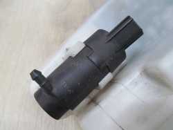 VOLVO S80 II V70 III 06-13 ZBIORNICZEK SPRYSKIWACZY POMPKA 30784233 30784234