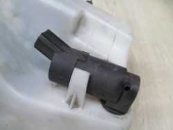 VOLVO S80 II V70 III 06-13 ZBIORNICZEK SPRYSKIWACZY POMPKA 30784233 30784234
