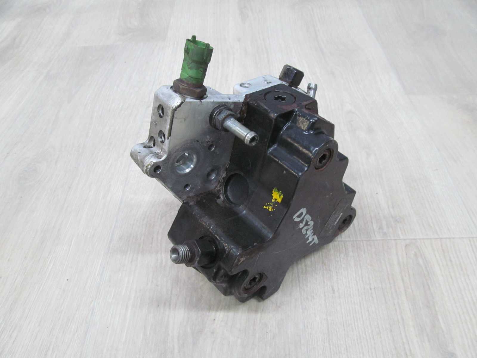 VOLVO S80 II V70 III 06-13 2.4 D5 POMPA WTRYSKOWA 0445010111 8692521