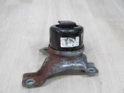 VOLVO S80 II V70 III 06-13 2.4 D5 LAPA PODUSZKA SILNIKA 6G92-6F012-ED 31257674