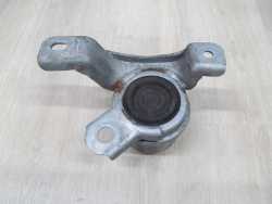VOLVO S80 II V70 III 06-13 2.4 D5 LAPA PODUSZKA SILNIKA 6G92-6F012-ED 31257674
