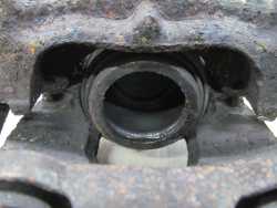 VOLVO S80 II V70 III 06-13 2.4 D5 ZACISK HAMULCOWY PRZOD LEWY