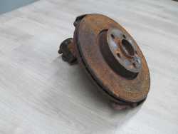 VOLVO S80 II V70 III 06-13 2.4 D5 PIASTA ZWROTNICA PRZOD LEWY 3K171A