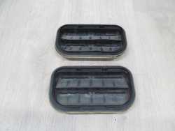 VOLVO S80 II  06-13 KRATKA WENTYLACYJNA YF1A-54280B62-AE