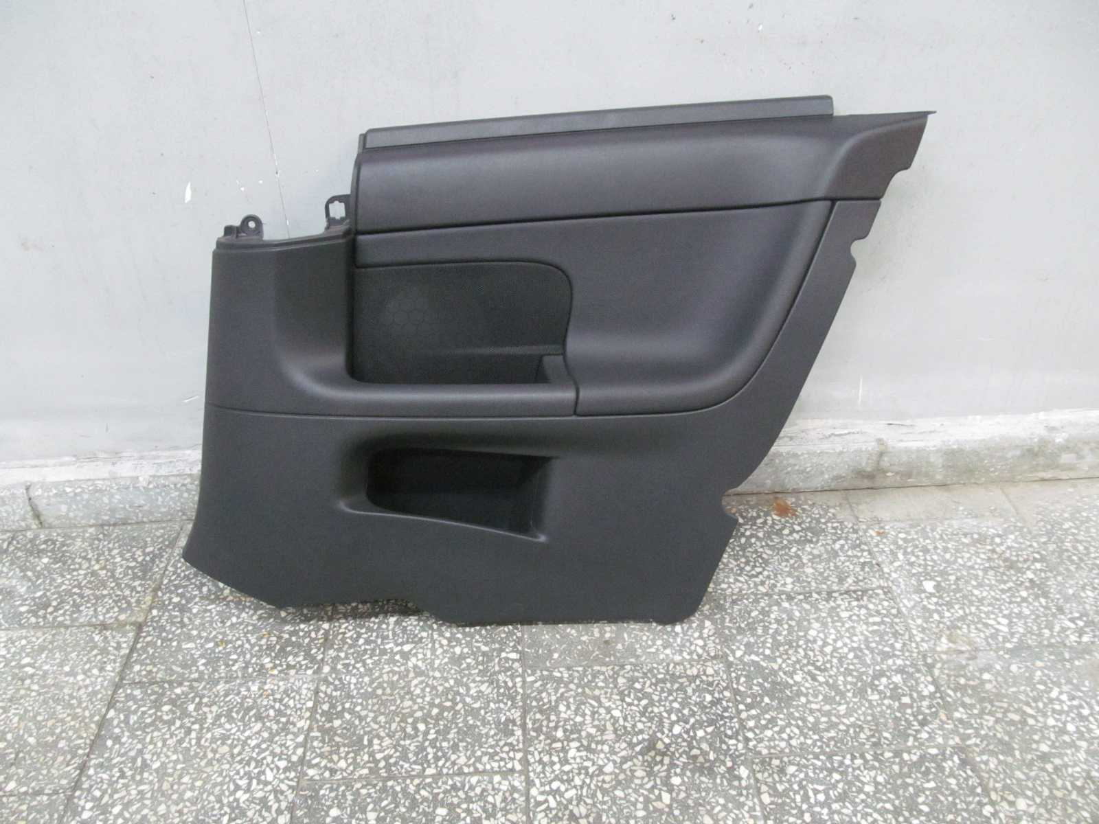 VOLVO C30 TAPICERKA BOCZEK TYL PRAWY 30673166 06-13