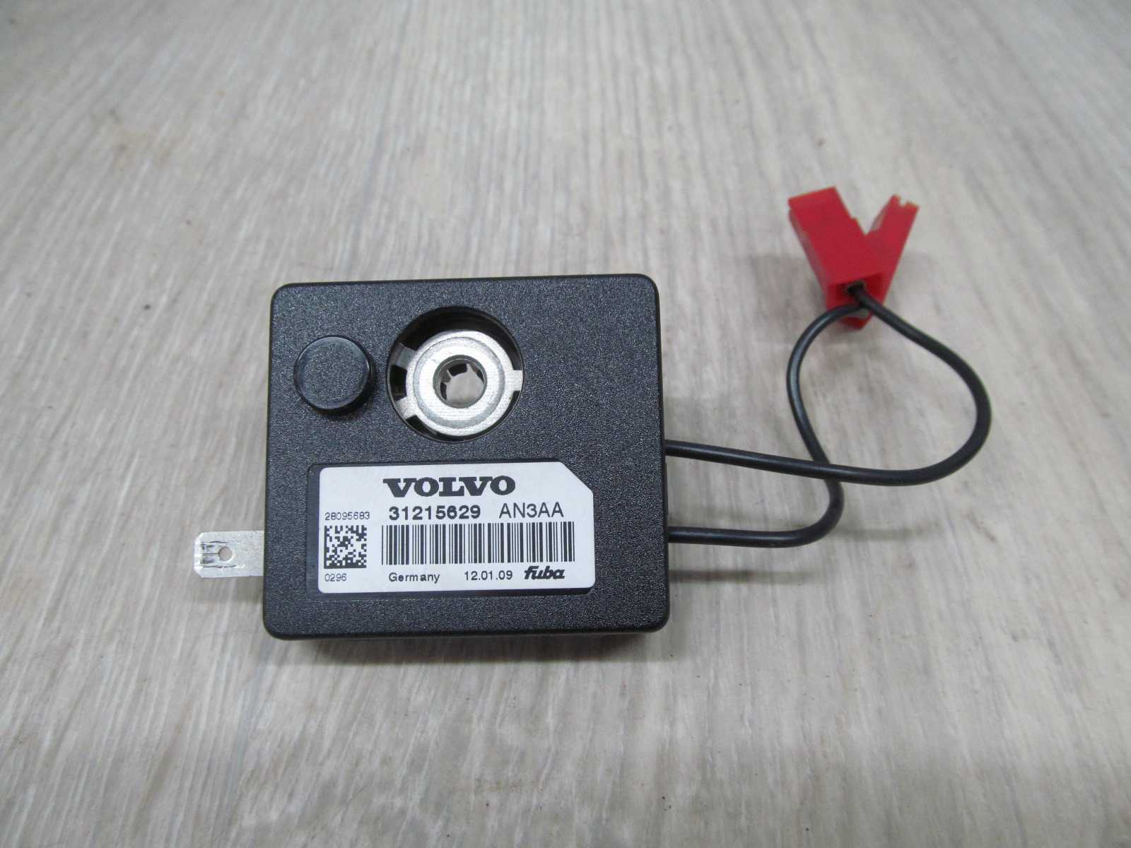 VOLVO S80 II V70 III 06-13 WZMACNIACZ ANTENY 31215629