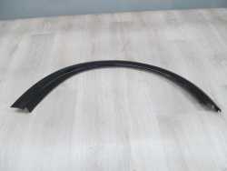 VOLVO C30 R-DESIGN 06-10 LISTWA NAKLADKA BLOTNIKA PRZOD PRAWY 452-46 30779135