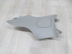 VOLVO C30 POSZYCIE OSLONA SLUPKA TYL PRAWA 06-13