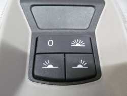 VOLVO C30 LAMPKA OSWIETLENIA KABINY 39860844 06-13