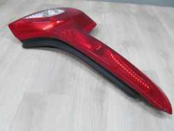 VOLVO C30 06-13 LAMPA TYL LEWA TYLNA EU 27710105