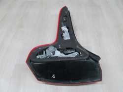VOLVO C30 06-13 LAMPA TYL PRAWA TYLNA EU 27710205