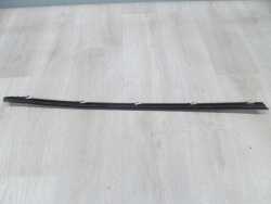 VOLVO S80 II 06-13 LISTWA SZYBY CZOLOWEJ BOCZNA PRAWA  31214493