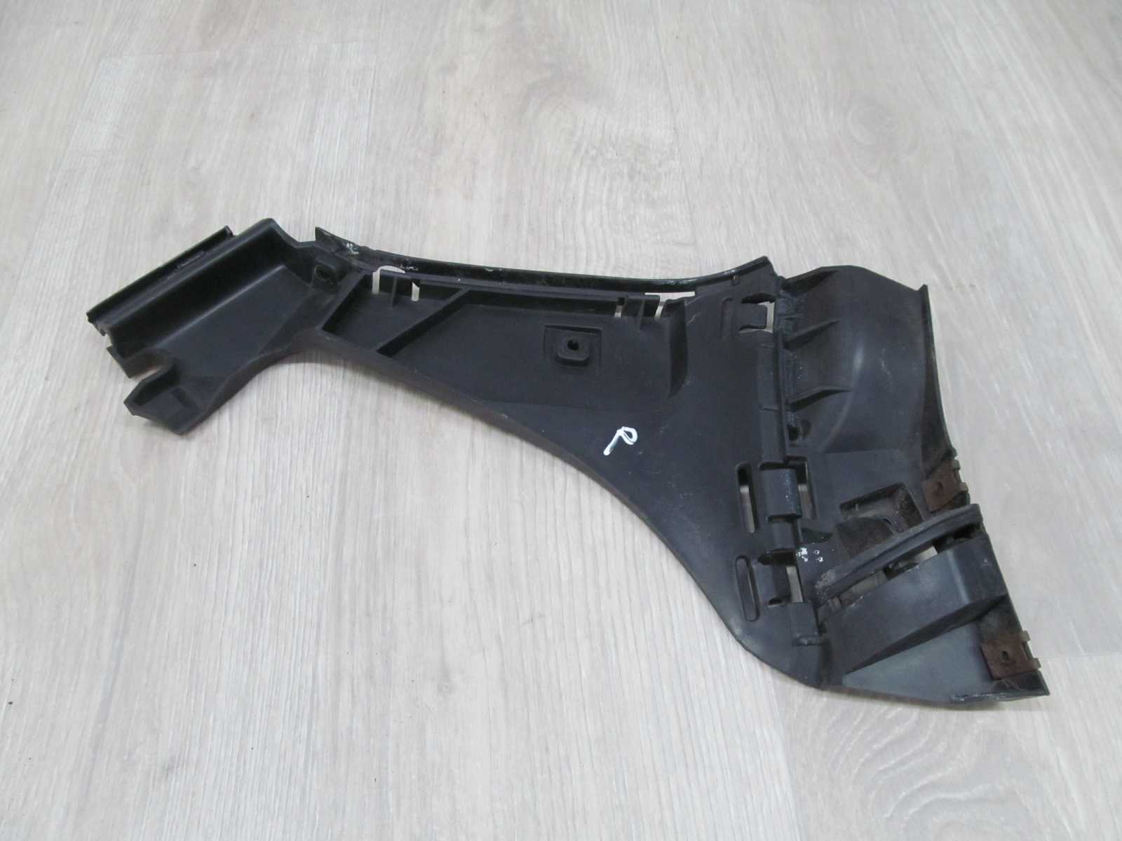 VOLVO C30 06-13 SLIZG MOCOWANIA ZDERZAKA TYL PRAWY 31265955