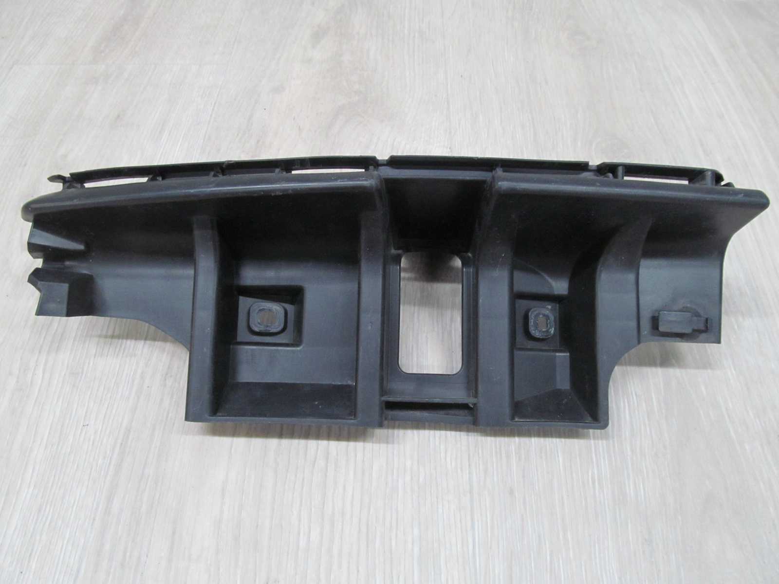 VOLVO C30 06-13 SLIZG MOCOWANIA ZDERZAKA TYL LEWY 30657218