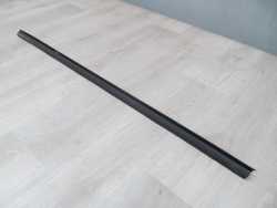 VOLVO C30 06-13 LISTWA ZGARNIAJACA USZCZELKA DRZWI PRAWA ZEW