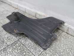 VOLVO S80 II 06-13 OSLONA PODWOZIA PRAWA 30736341