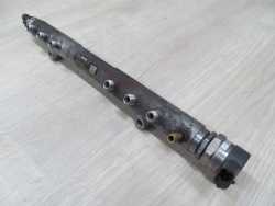 VOLVO S80 II V70 III 2.4 D5 06-13 LISTWA WTRYSKOWA CZUJNIK 31259011 0445215023