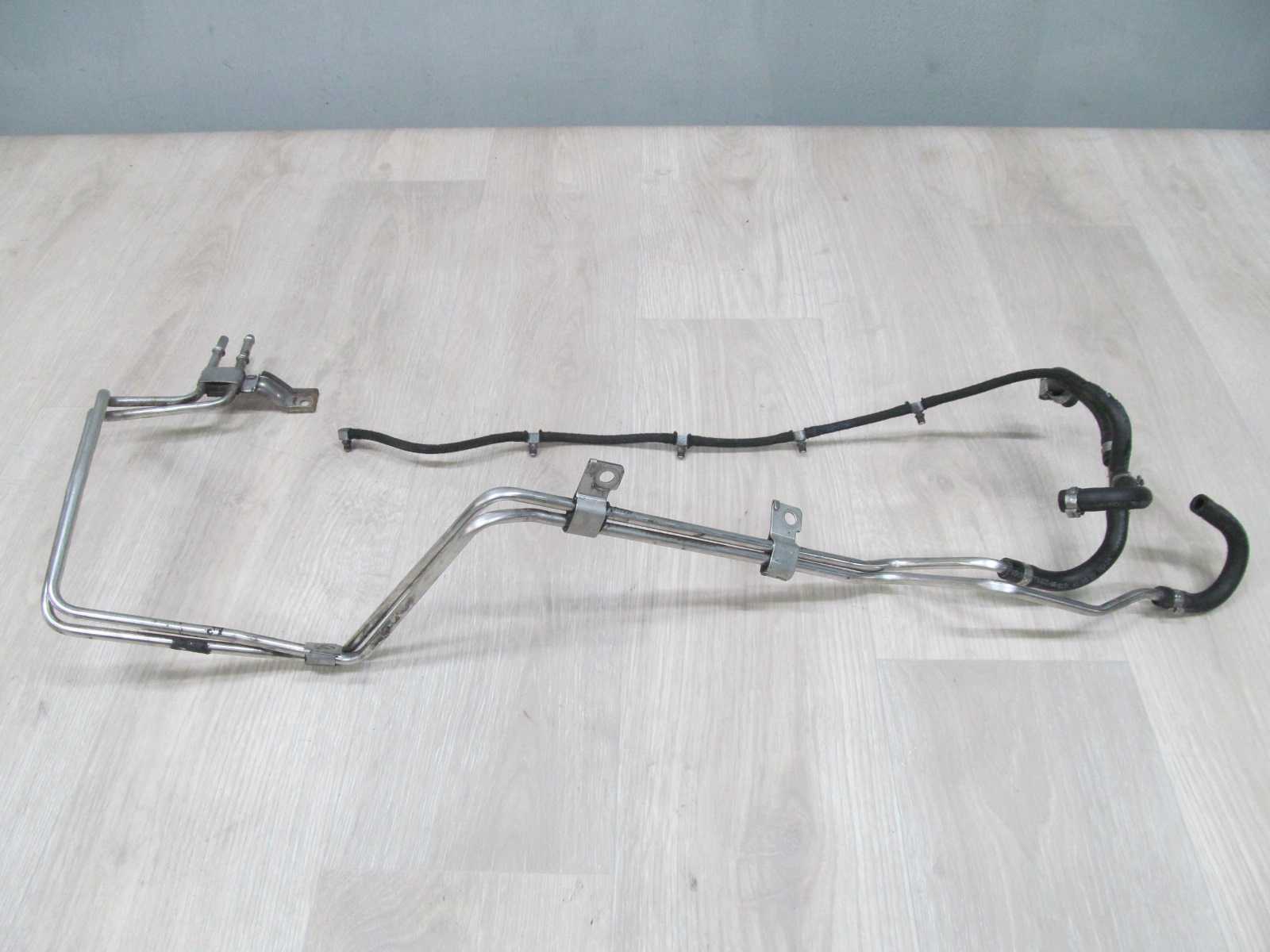 VOLVO S80 II V70 III 2.4 D5 06-13 PRZEWODY PALIWA PRZELEW