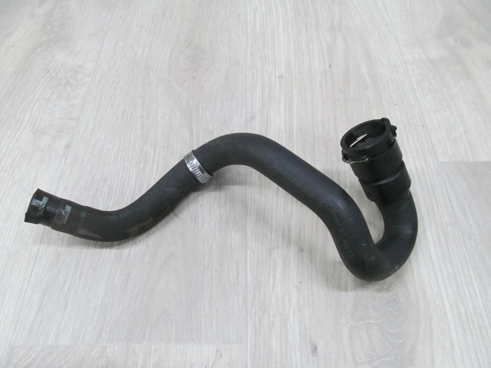 VOLVO S80 II V70 III 2.4 D5 06-13 WAZ PRZEWOD WODY 6G91-8B166-CD