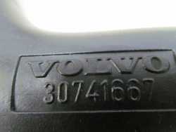 VOLVO S80 II V70 III 2.4 D5 06-13 WAZ PRZEWOD INTERCOOLERA 30741667