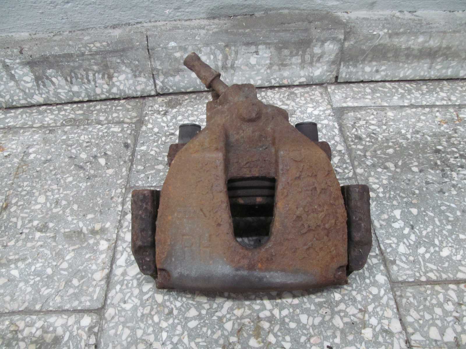 VOLVO C30 S40 V50 1.6 2.0 D ZACISK HAMULCOWY PRZOD PRAWY 278mm