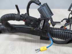 VOLVO S80 V70 XC 2.4 D5 WIAZKA INSTALACJA SILNIKA 30782413