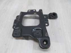 VOLVO C30 S40 V50 1.6 D 04- LAPA MOCOWANIE PODUSZKI SKRZYNI 3M51-R6K034AG