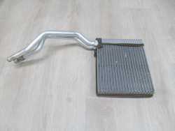 VOLVO C30 S40 V50 CHLODNICZKA NAGRZEWNICA WODY 4N5H18476BA 04-12
