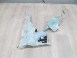VOLVO C30 ZBIORNIK SPRYSKIWACZY POMPKA 4N51-13K163-AE 31253149 3M51-17618-AG