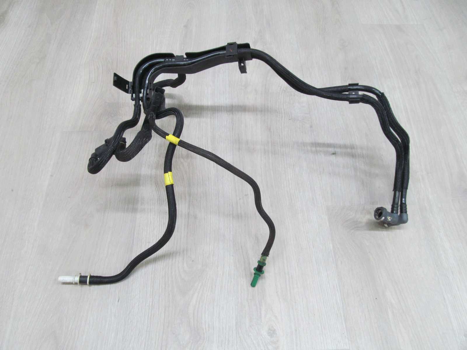 VOLVO C30 S40 V50 C70 1.6 D RURKI PRZEWODY PALIWA CZUJNIK 9635692580