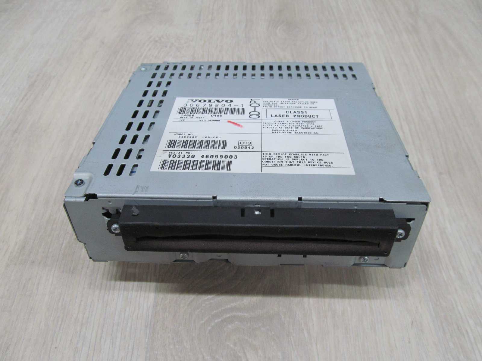 VOLVO C30 S40 V50 04-14 RADIO CD CZYTNIK 30679804-1 30679804