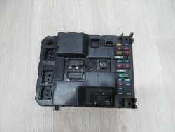 PEUGEOT CITROEN SKRZYNKA MODUL BSI J02 9651196780A 9651197480A