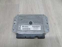 RENAULT 1.6 16V KOMPUTER STEROWNIK 21585778--9A 8200509516