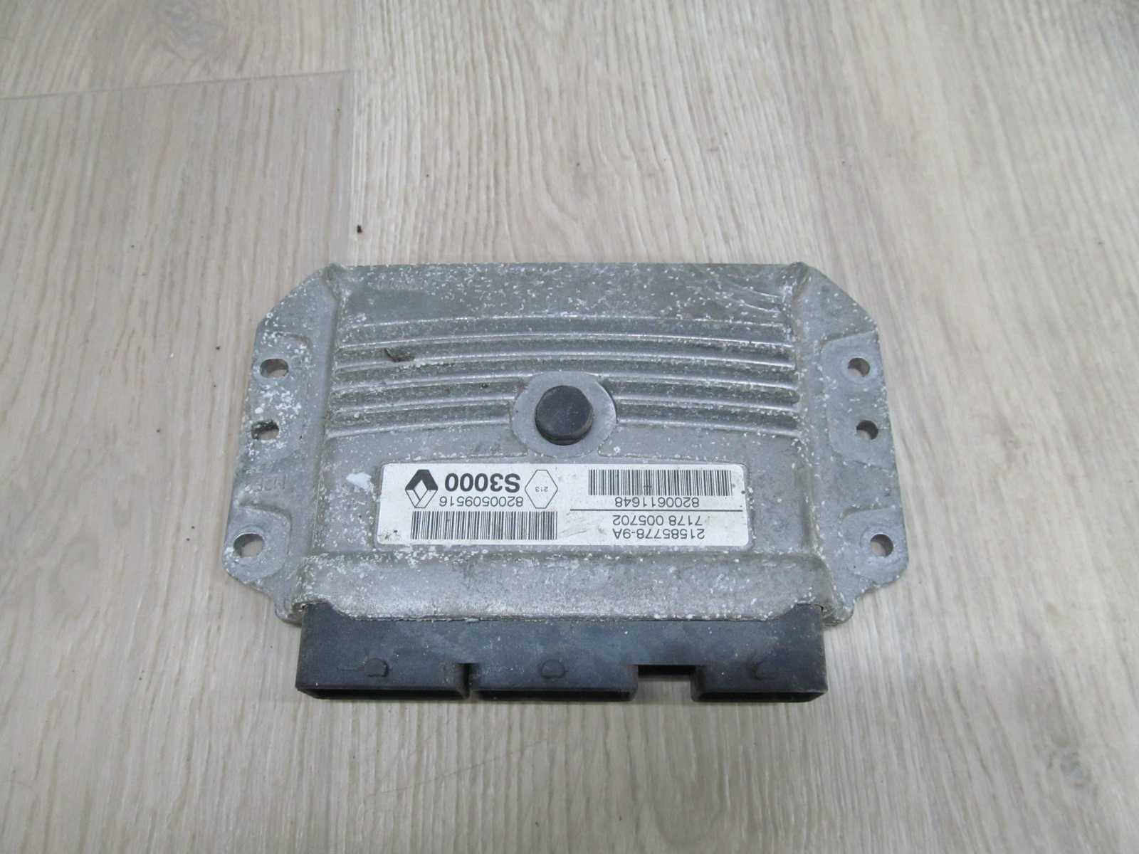 RENAULT 1.6 16V KOMPUTER STEROWNIK 21585778--9A 8200509516