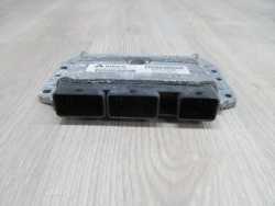 RENAULT 1.6 16V KOMPUTER STEROWNIK 21585778--9A 8200509516
