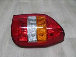 OPEL ZAFIRA A 99-05 LAMPA TYL PRAWA