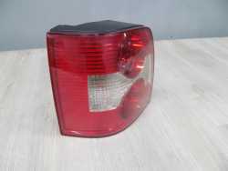 VW PASSAT B5 KOMBI LIFT FL LAMPA TYL LEWA 3B9945095AA 00-05