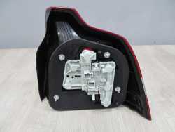 VOLVO S40 04-08 LAMPA TYL LEWA 30698915 EU
