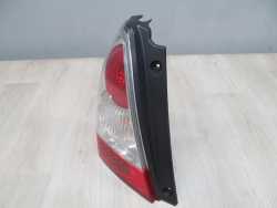 SUBARU FORESTER II LIFT SG LAMPA TYL LEWA 06-08 EU