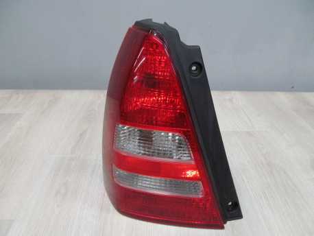 SUBARU FORESTER II LAMPA TYL LEWA 02-05 EU