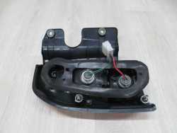 SUZUKI GRAND VITARA LAMPA TYL PRAWA 01-05
