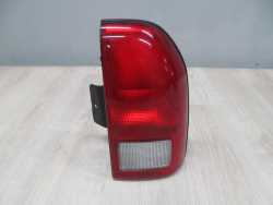 SUZUKI GRAND VITARA LAMPA TYL PRAWA 01-05