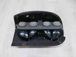 JEEP CHEROKEE LIBERTY KJ LAMPA TYLNA TYL PRAWA 01-04