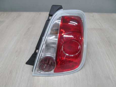 FIAT 500 07-15 LAMPA TYL PRAWA UK ANGLIK