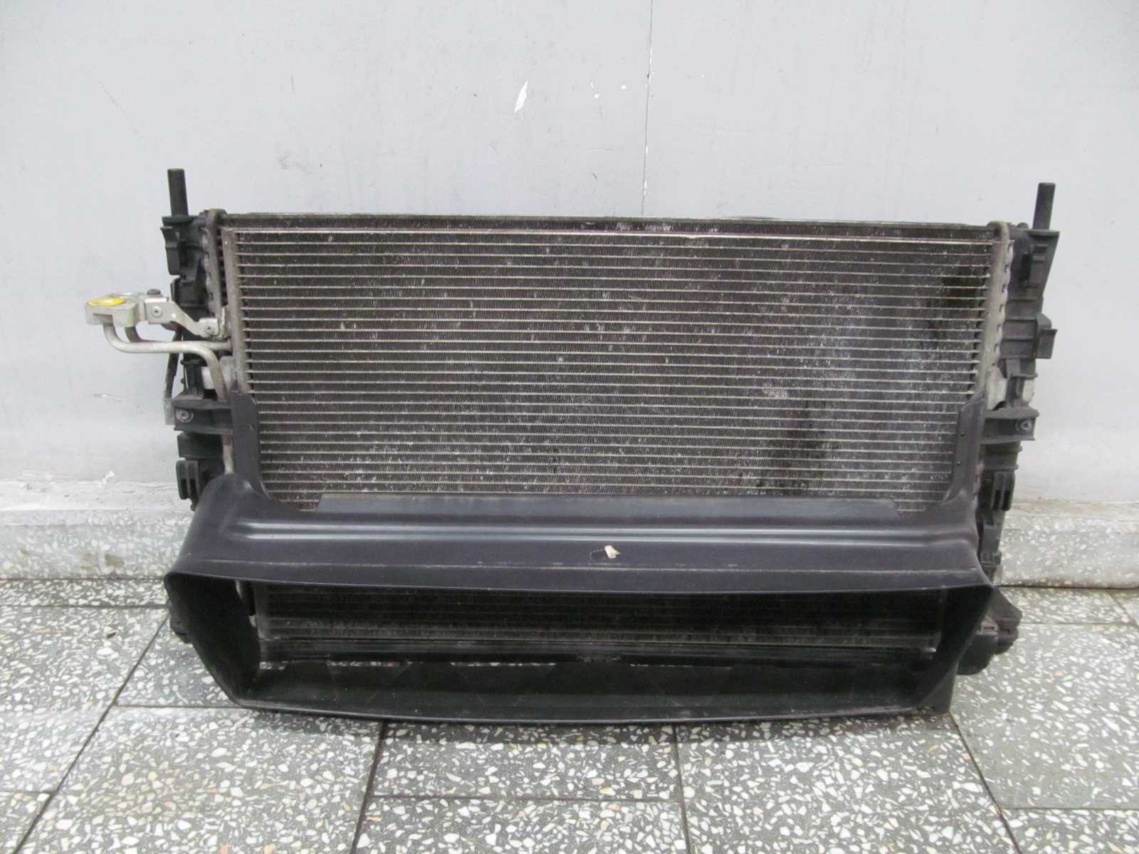 VOLVO C30 S40 V50 C30 1.6 1.8i CHLODNICE WENTYLATOR 04-12