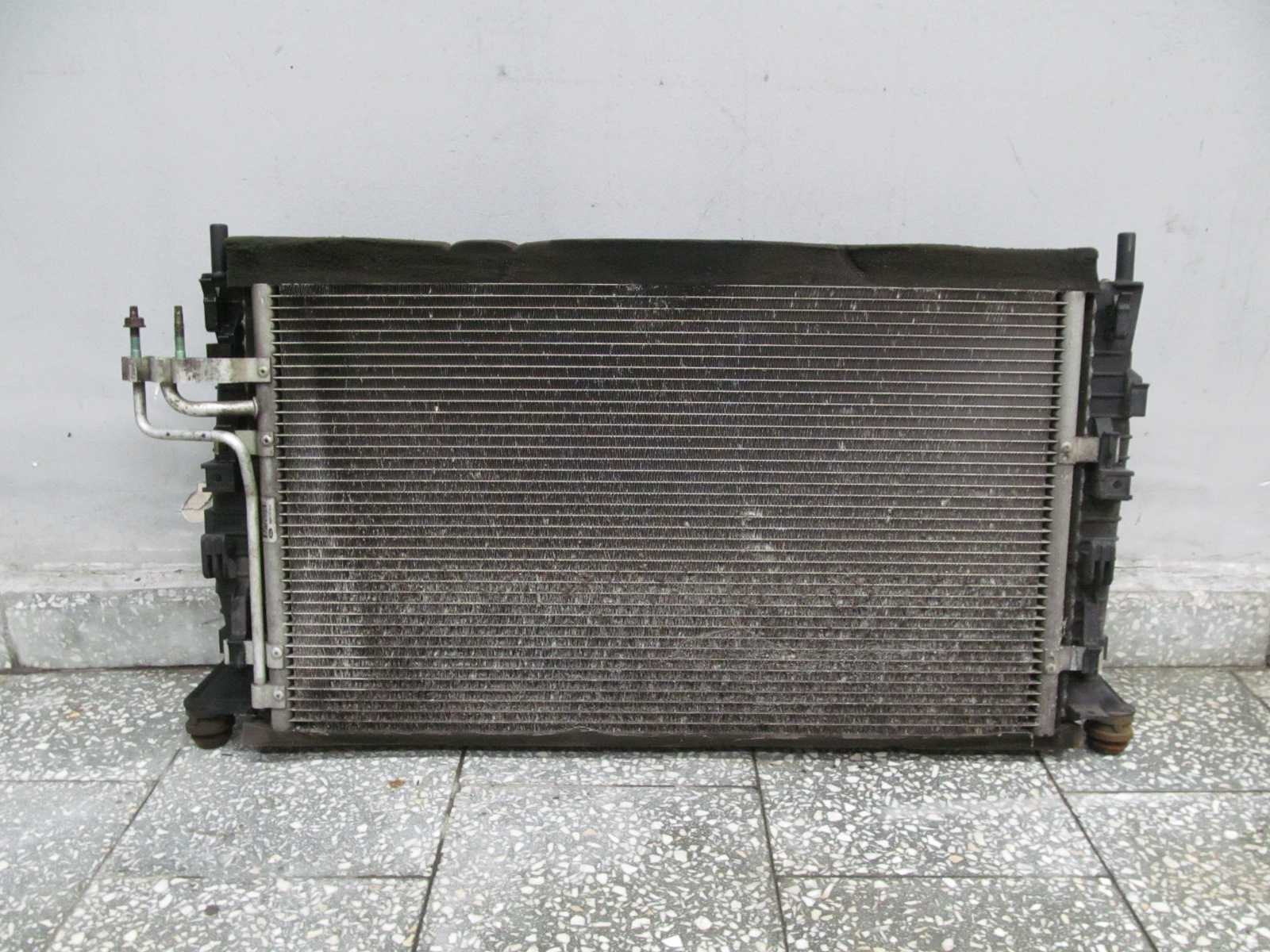 FORD FOCUS MK2 LIFT 1.6 B CHLODNICA WODY KLIMATYZACJI WENTYLATOR 3M5H-8005-RK 3M5H-19710-CC 04-11