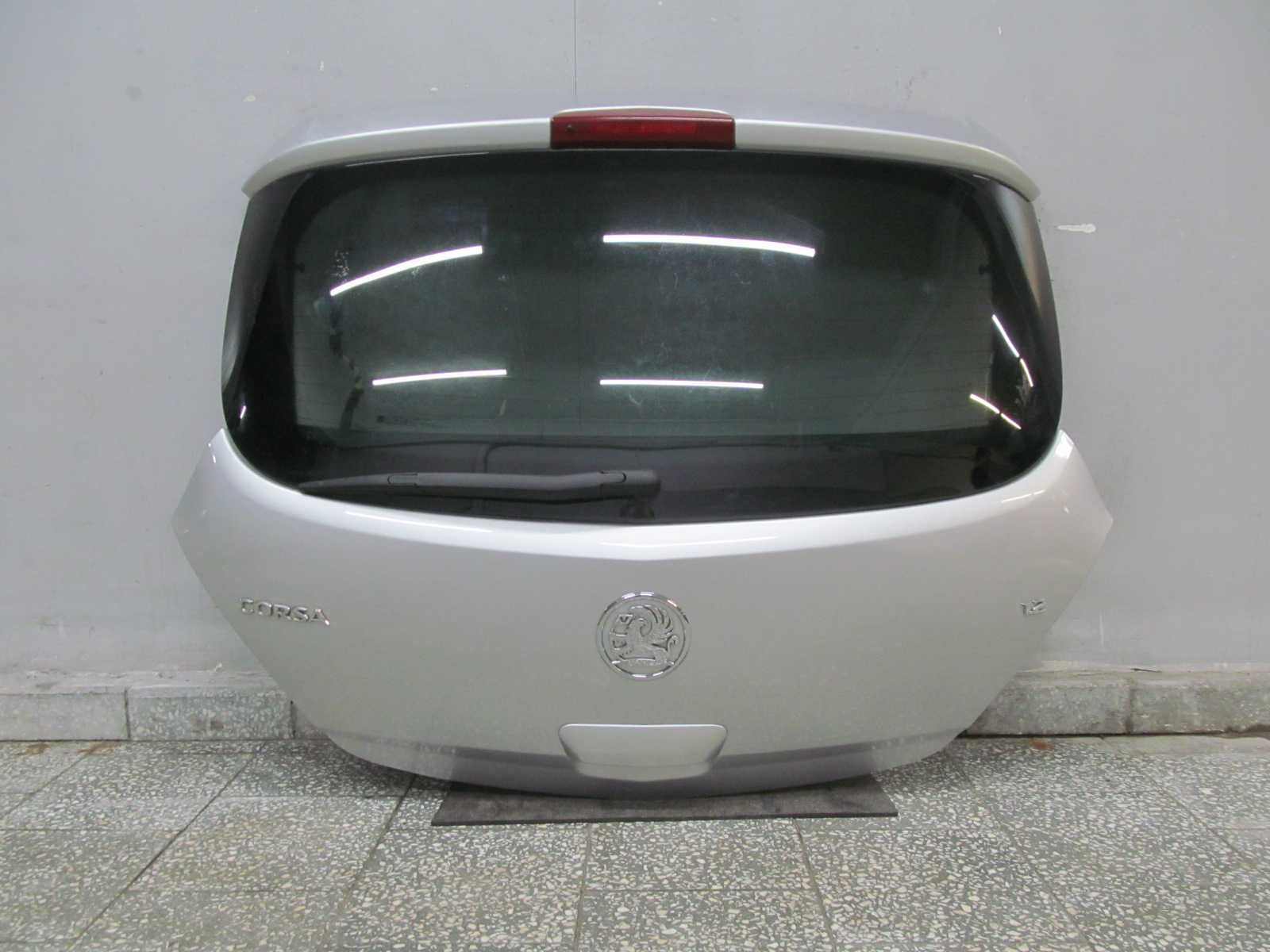 OPEL CORSA D 3D KLAPA BAGAZNIKA TYL Z157 KPL 06-11