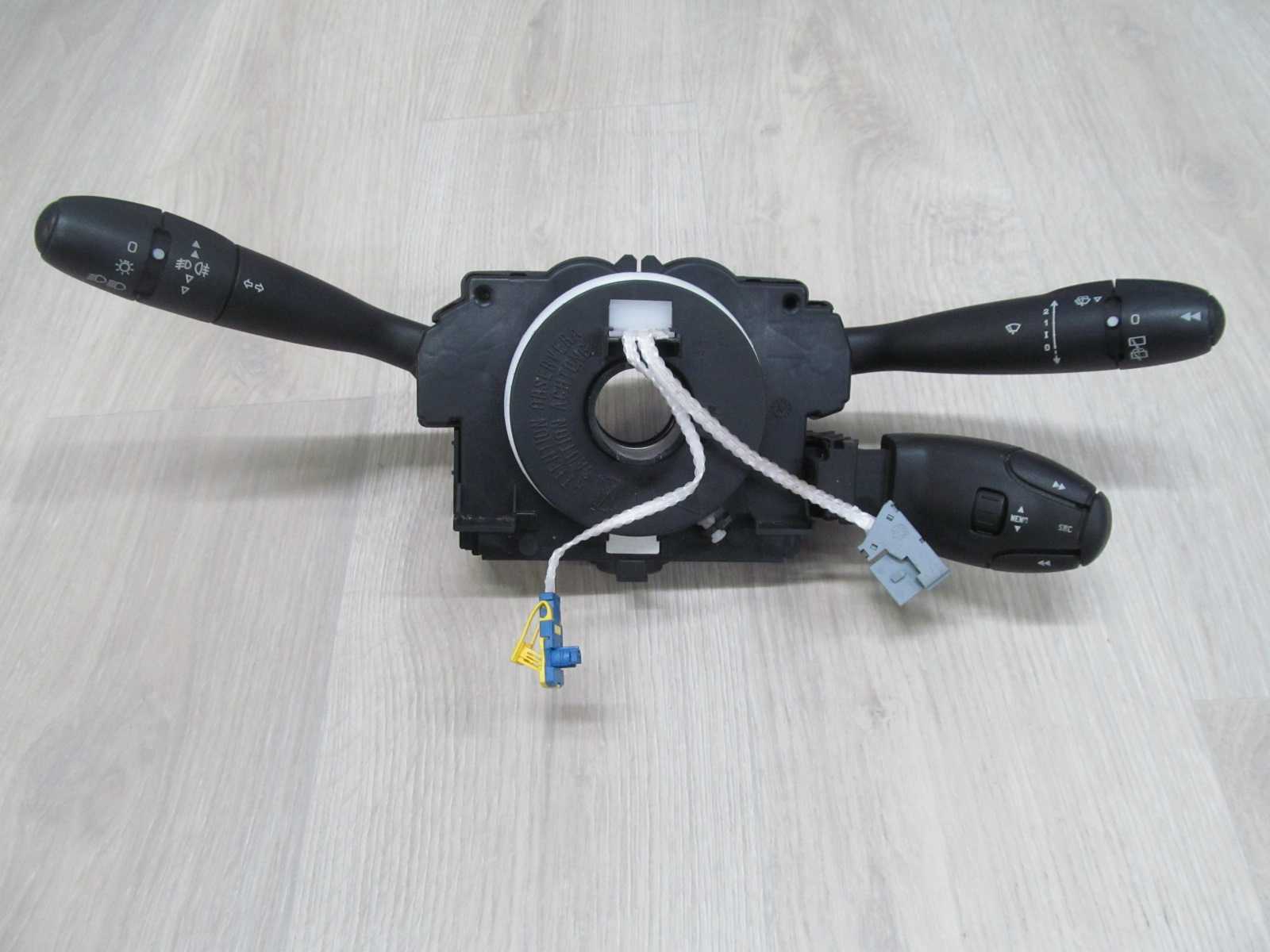 PEUGEOT 206 307 CITROEN MANETKA PRZELACZNIK TASMA 96663035XT